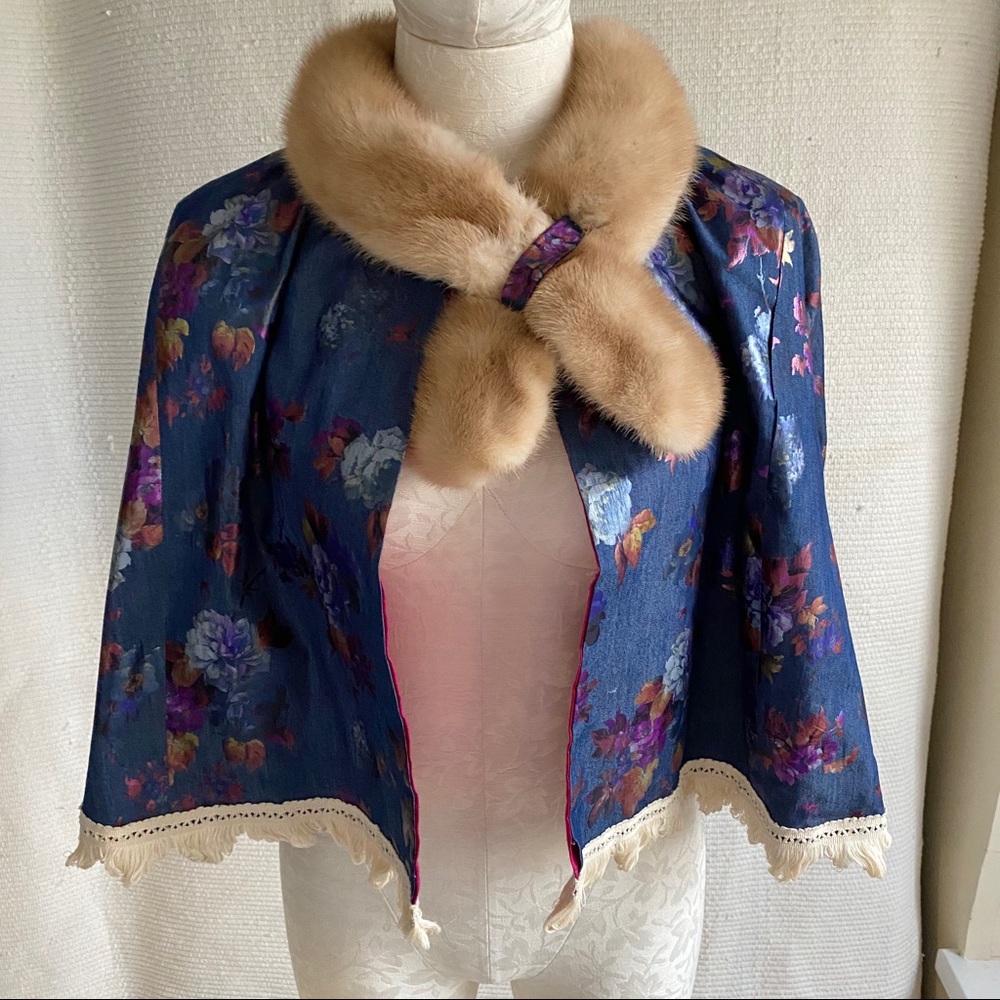 Vintage Cape OS Mink Fur Rainbow Floral Print Wrap - Picture 6 of 8